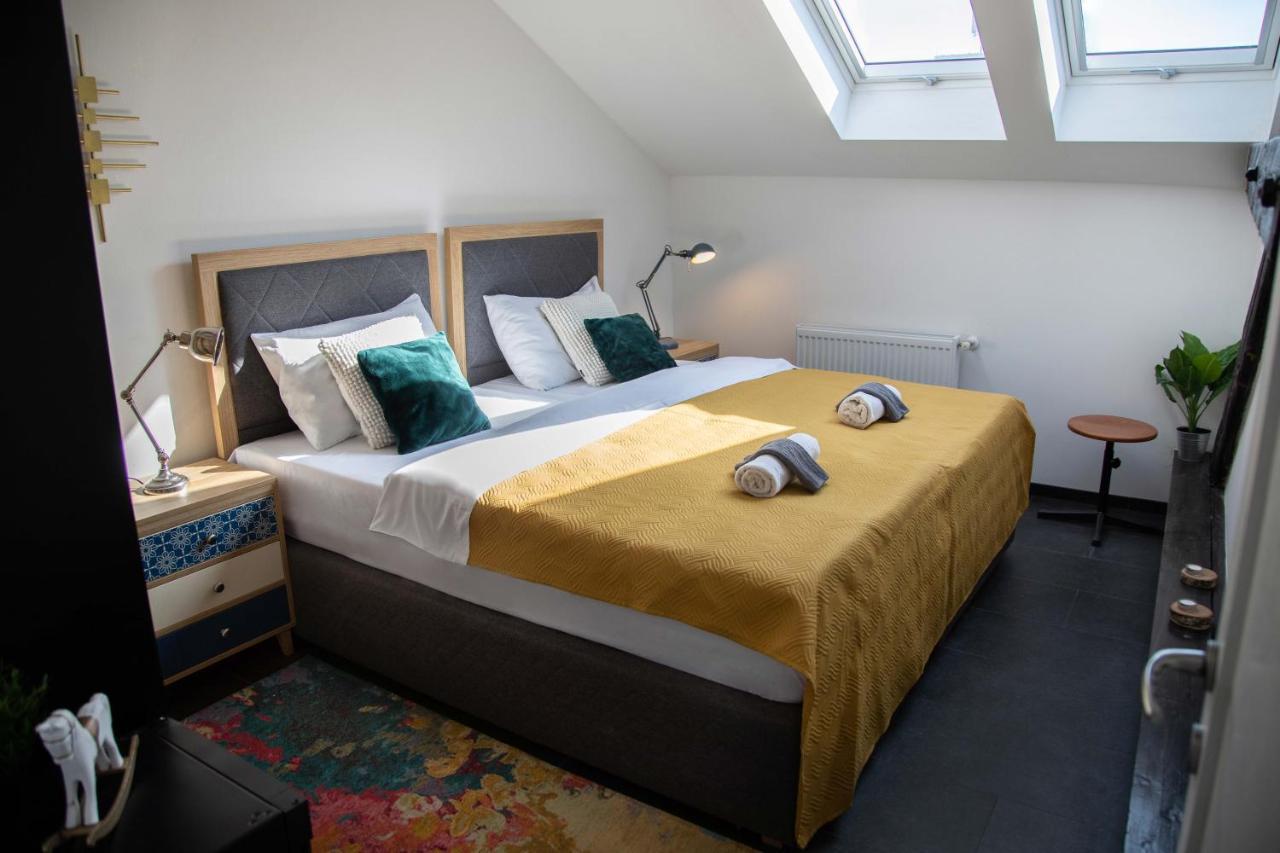 Kvaternik Square Rooms Zagrzeb Zewnętrze zdjęcie