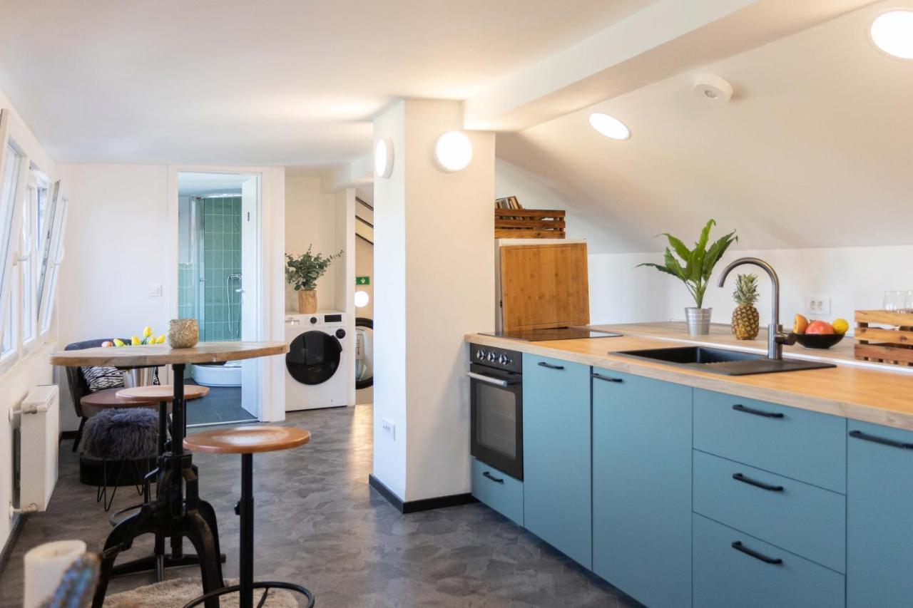 Kvaternik Square Rooms Zagrzeb Zewnętrze zdjęcie
